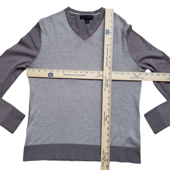 Banana Republic Sweater Mens Small Gray Two Tone Silk Blend Preppy - Picture 6 of 11